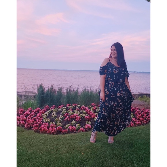 Meet your Posher, Posh - Picture 3 of 9